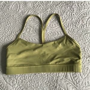 Lululemon Nulu Flow Y Bra Size 8